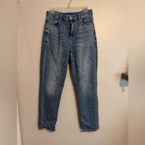 Straight Leg American Eagle Jeans